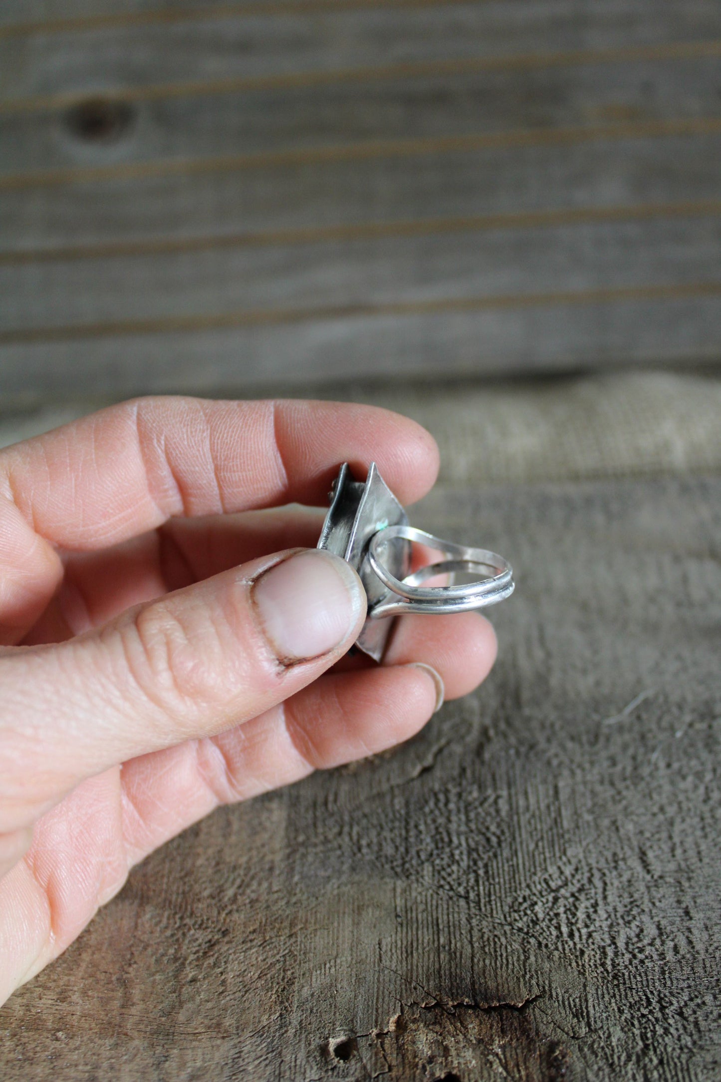 Sterling Silver Rutilated Quartz Precious Gemstone Hollow Form Ring, Size 9.5