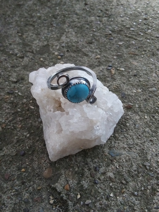 Sterling Silver Turquoise Gemstone Size 8 Ring